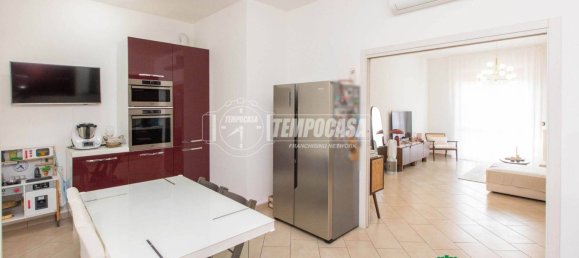 2 Schlafzimmer Wohnung in Busto Arsizio, Italy, Nr. 261684 13