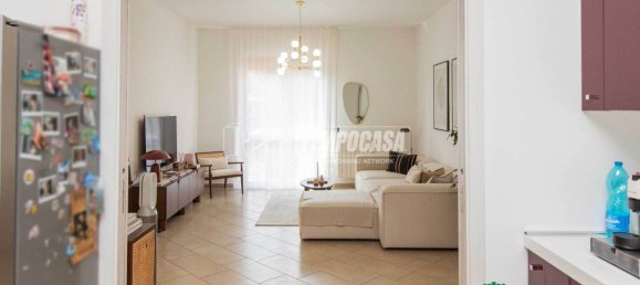 2 Schlafzimmer Wohnung in Busto Arsizio, Italy, Nr. 261684 18