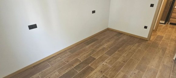 2 chambres Appartement à Zaragoza, Spain No. 161119 4