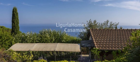 Villa de 4 dormitorios en Cipressa, Italy No. 171923 3