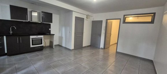 Apartamento T1 em Marseille, France N.º 327422 3