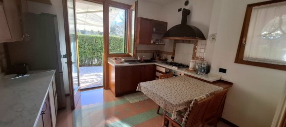 Casa de 10 divisões em Preganziol, Italy N.º 60045 36