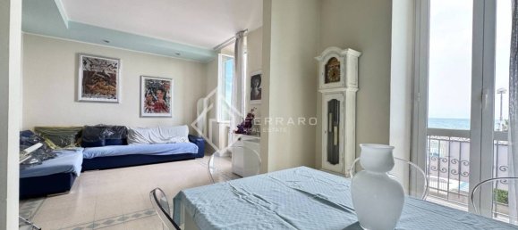 2 bedrooms Apartment in Albissola Marina, Italy No. 99655 3