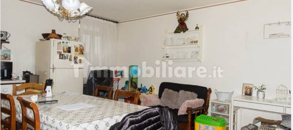Apartamento de 4 dormitorios en Martinengo, Italy No. 324841 5
