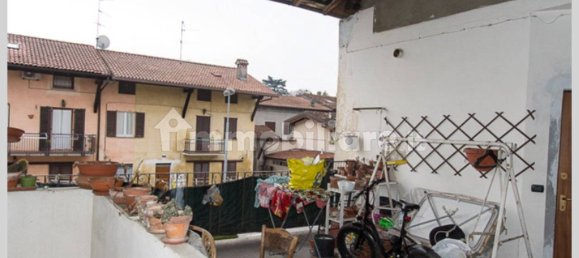 Apartamento de 4 dormitorios en Martinengo, Italy No. 324841 32