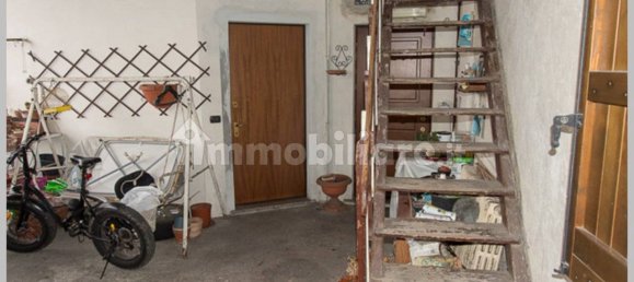 Apartamento de 4 dormitorios en Martinengo, Italy No. 324841 13