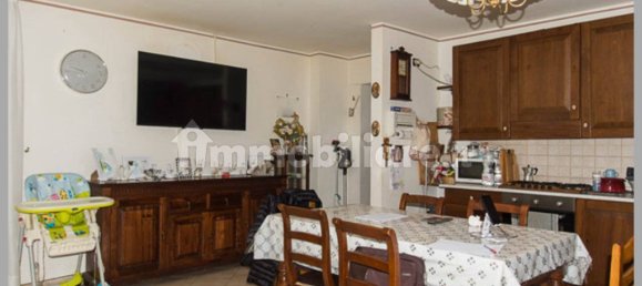 Apartamento de 4 dormitorios en Martinengo, Italy No. 324841 26