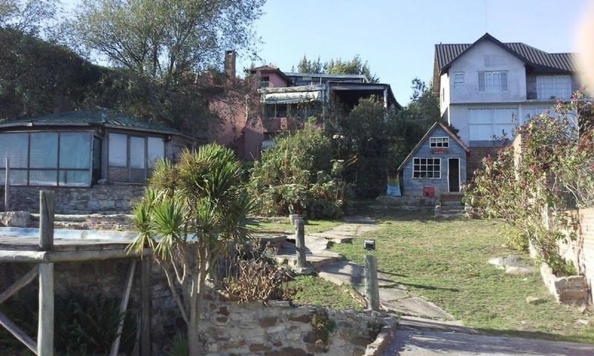 Gewerbliche Immobilie in General Pueyrredon, Argentina 650m², Nr. 29982