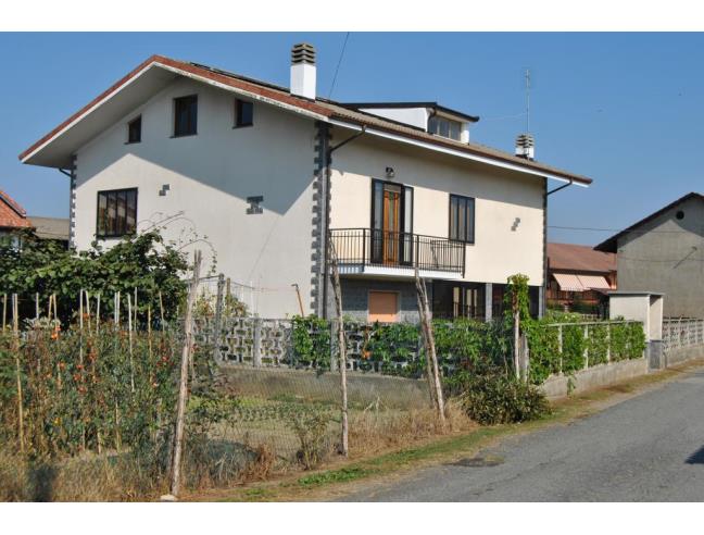 3 bedrooms Villa in Piscina, Italy No. 252852