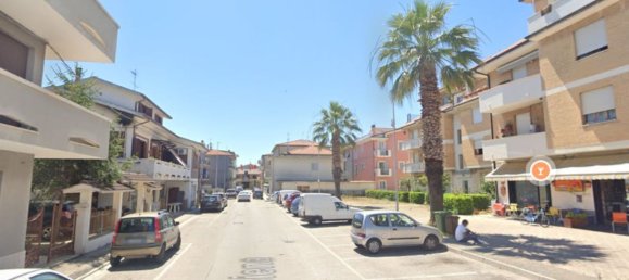 5 rooms Apartment in Porto Sant'Elpidio, Italy No. 93267 52