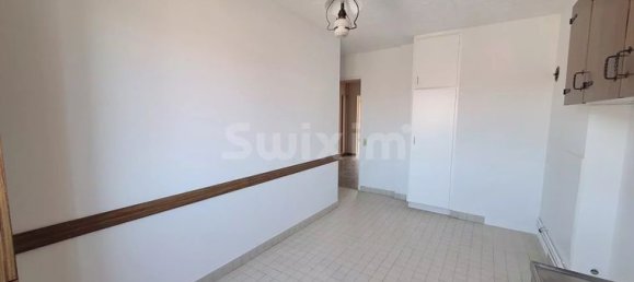 2 chambres Appartement à Lons-le-Saunier, France No. 359642 6