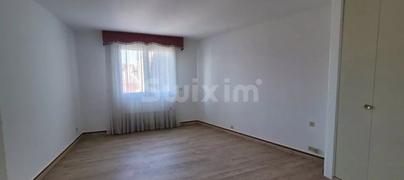 2 chambres Appartement à Lons-le-Saunier, France No. 359642 3
