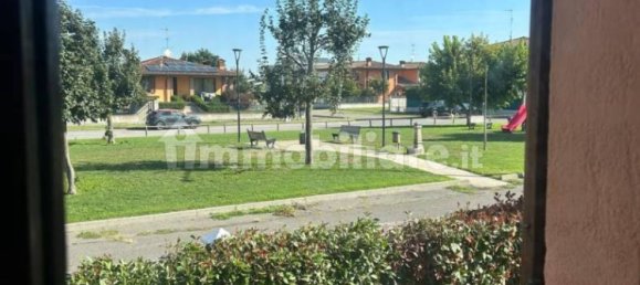 3 bedrooms Villa in Alfianello, Italy No. 355746 8