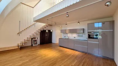 Дуплекс с 2 комнатами в Альзергрунд, Австрия № 260400