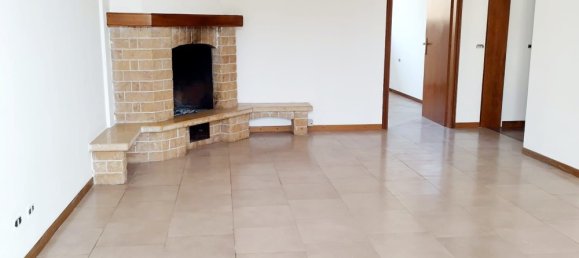 4 rooms Apartment in Besana in Brianza, Italy No. 334564 2