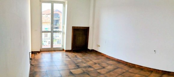 4 rooms Apartment in Besana in Brianza, Italy No. 334564 10