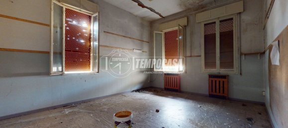 10 rooms Duplex in Cento, Italy No. 155229 19