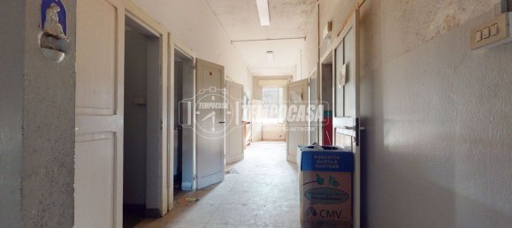 10 rooms Duplex in Cento, Italy No. 155229 11