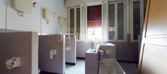 10 rooms Duplex in Cento, Italy No. 155229 5