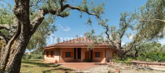 Villa de 6 dormitorios en Formello, Italy No. 109260 11