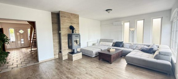 6-Zimmer Haus in Leopoldsdorf, Austria, Nr. 244628 3