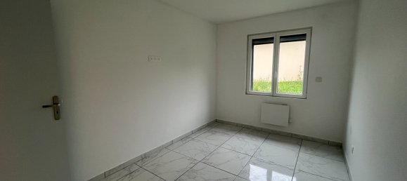 3 bedrooms House in Jouet-sur-l'Aubois, France No. 51705 10