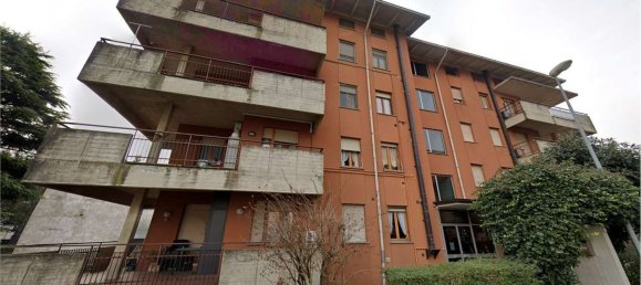 6 bedrooms Apartment in Langhirano, Italy No. 319714 5