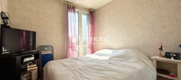 3 chambres Appartement à Lagny-sur-Marne, France No. 283485 7