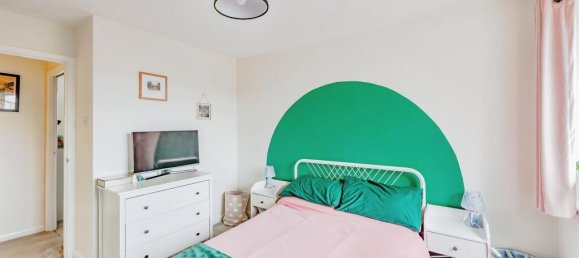 2 bedrooms House in Crawley, United Kingdom No. 6279 11