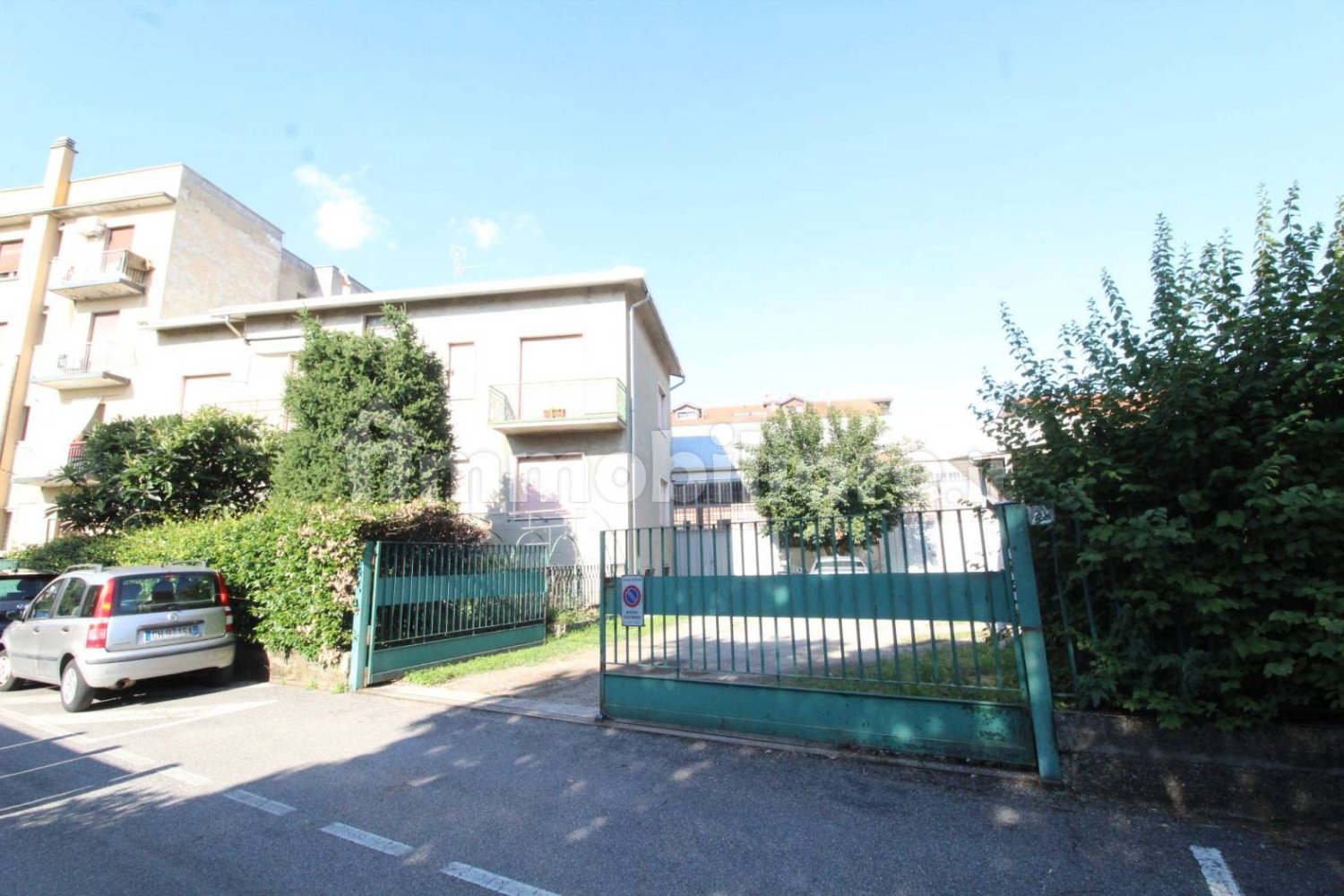 4 chambres Maison à Arcore, Italy No. 397056