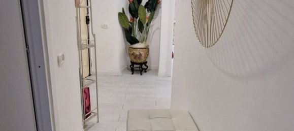 Квартира с 4 комнатами в Веллетри, Италия № 91785 4