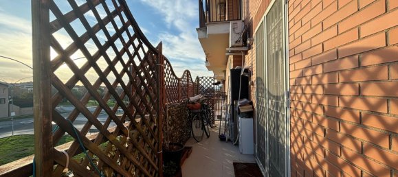 4-salle Appartement à Foggia, Italy No. 24540 23