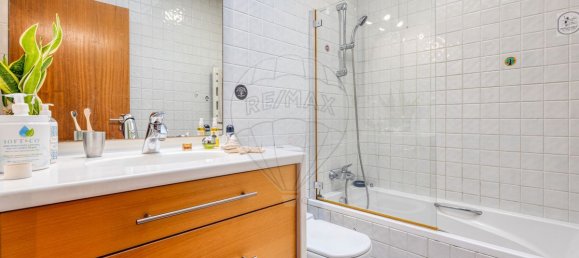 4 bedrooms House in Senhora da Hora, Portugal No. 16770 21