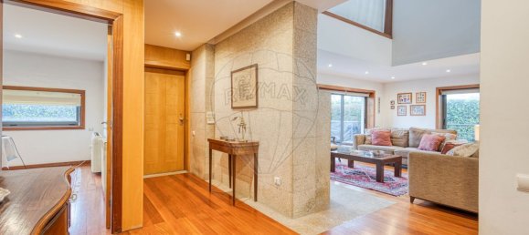 4 bedrooms House in Senhora da Hora, Portugal No. 16770 10