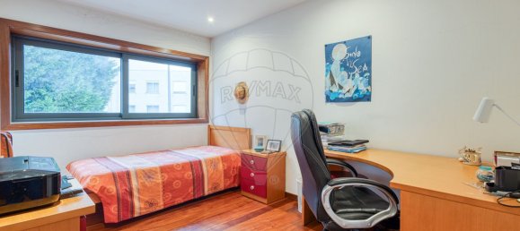 4 bedrooms House in Senhora da Hora, Portugal No. 16770 39