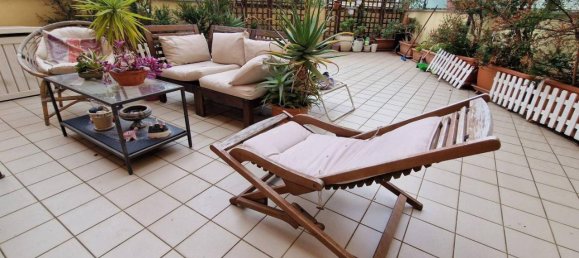 2 rooms Apartment in Genoa, Italy No. 150489 12