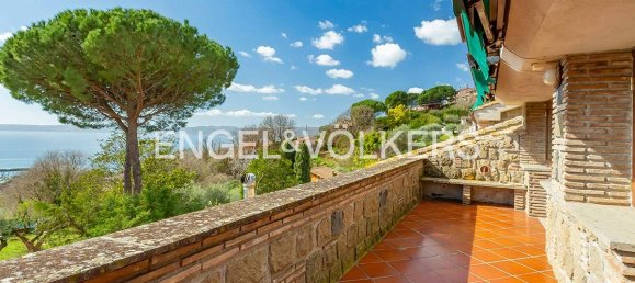 4 غرف نوم فيلا في Trevignano Romano, Italy رقم 128400 20