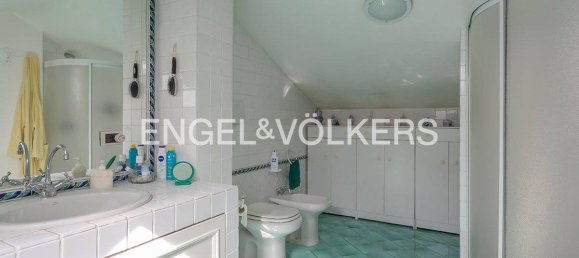 4 غرف نوم فيلا في Trevignano Romano, Italy رقم 128400 19