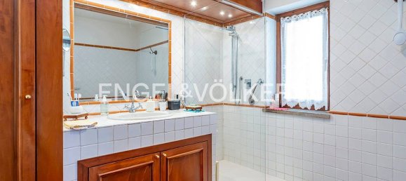 4 غرف نوم فيلا في Trevignano Romano, Italy رقم 128400 10