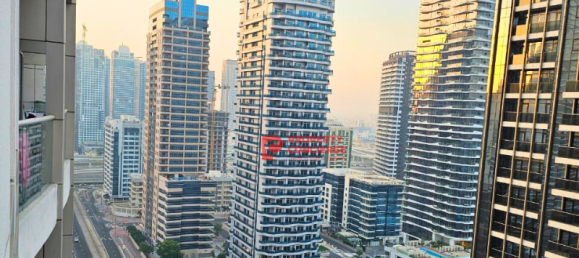 Квартира с 2 спальнями в Дубай Марина, ОАЭ № 42579 3