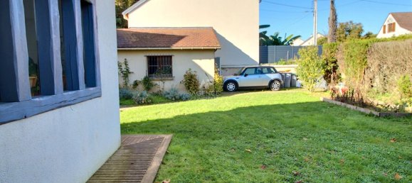 Casa de 3 dormitorios en Epone, France No. 173714 7