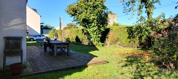 Casa de 3 dormitorios en Epone, France No. 173714 5