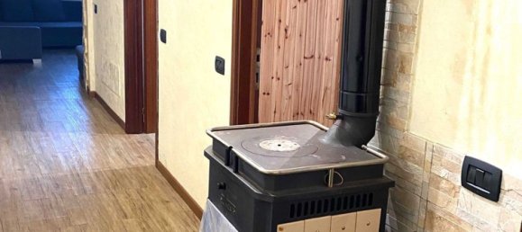 4 rooms Penthouse in Introbio, Italy No. 3297 30