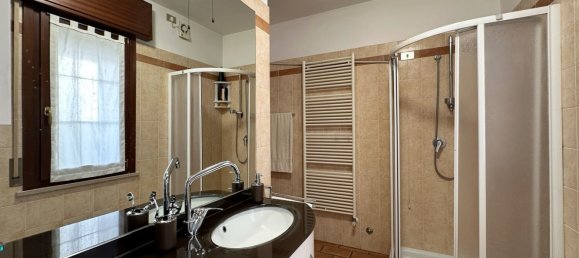 3-salle Appartement à Caorle, Italy No. 270656 28