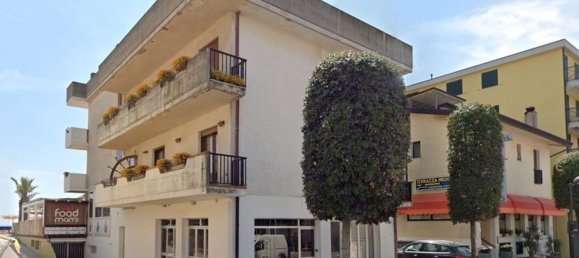 3-salle Appartement à Caorle, Italy No. 270656 35
