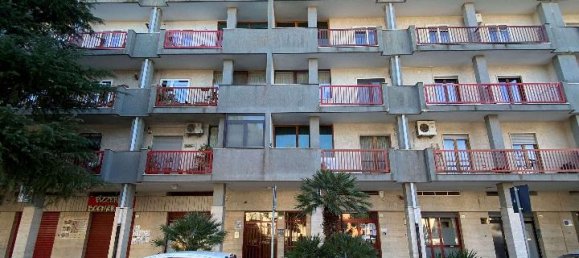 4 rooms Apartment in Francavilla Fontana, Italy No. 165561 10