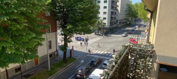 5 rooms Apartment in Parma, Italy No. 225859 17