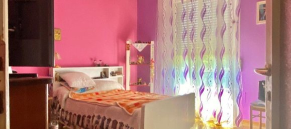 5 rooms Apartment in Parma, Italy No. 225859 8