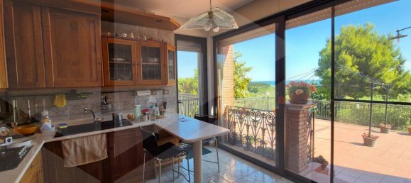 14 rooms Villa in Pescara, Italy No. 28384 2