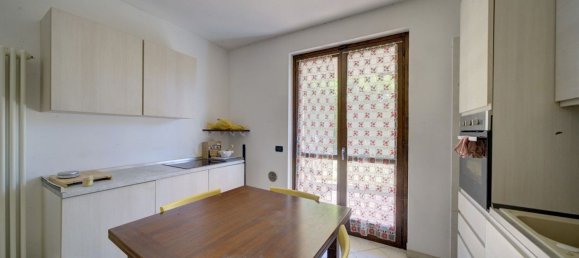 Villa de 5 dormitorios en Chieri, Italy No. 380310 34